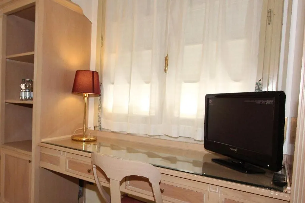 Park Hotel Reggio Emilia 3*,  Italy