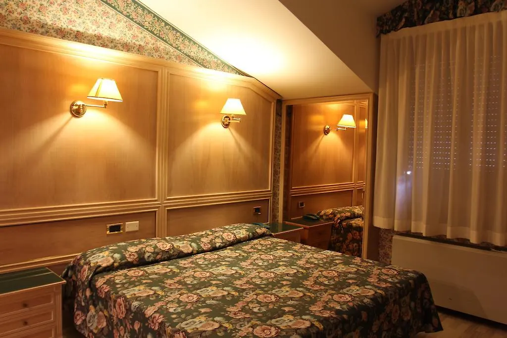 Park Hotel Reggio Emilia 3*,